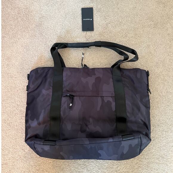 New Fabletics The Everyday Tote Black Tactical Camo O/S - Picture 8 of 8